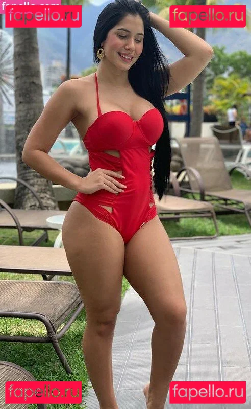 Roxana Ventura Onlyfans Photo Gallery 