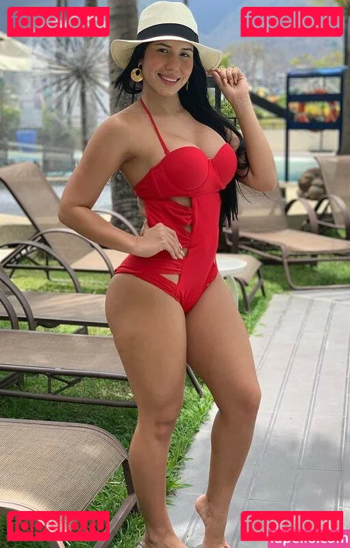 Roxana Ventura Onlyfans Photo Gallery 