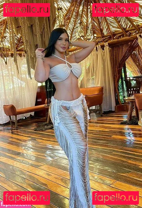 Roxana Ventura Onlyfans Photo Gallery 