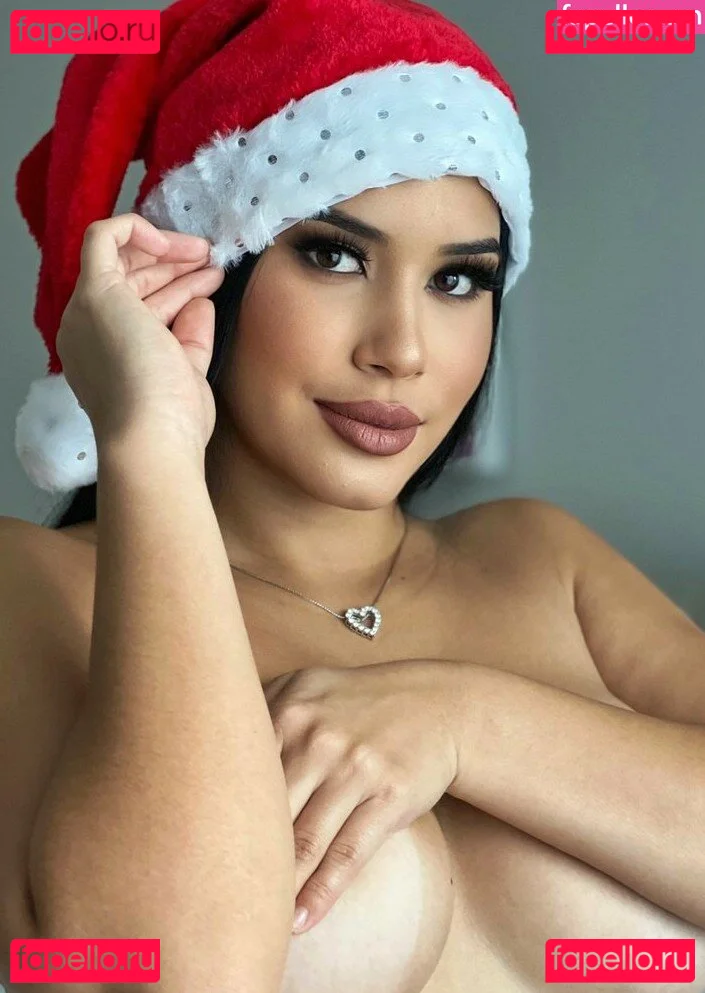 Roxana Ventura Onlyfans Photo Gallery 