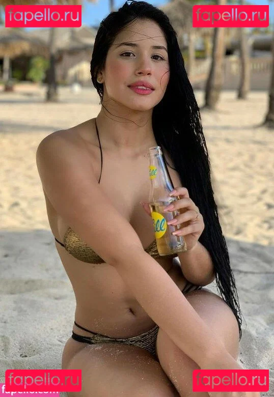 Roxana Ventura Onlyfans Photo Gallery 