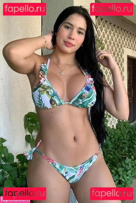 Roxana Ventura Onlyfans Photo Gallery 
