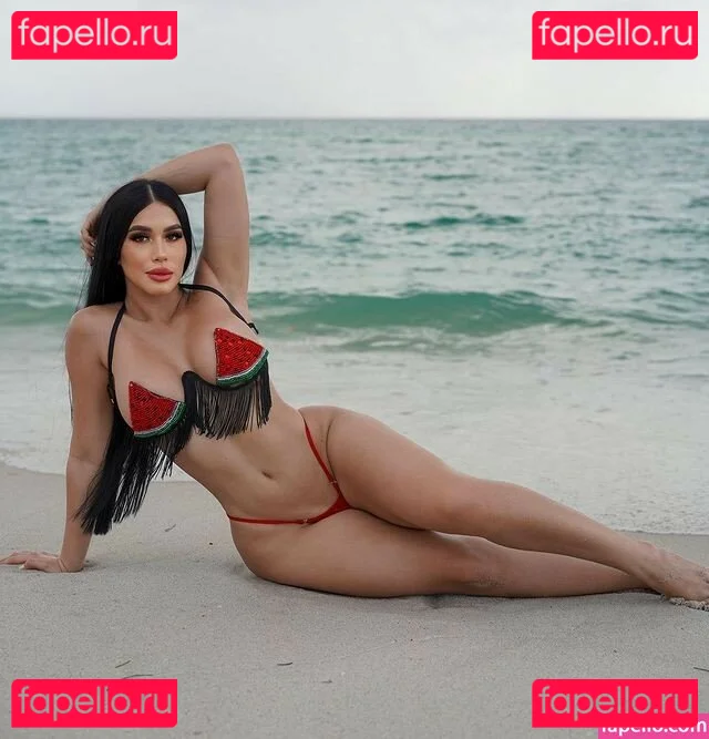 Roxana Ventura Onlyfans Photo Gallery 