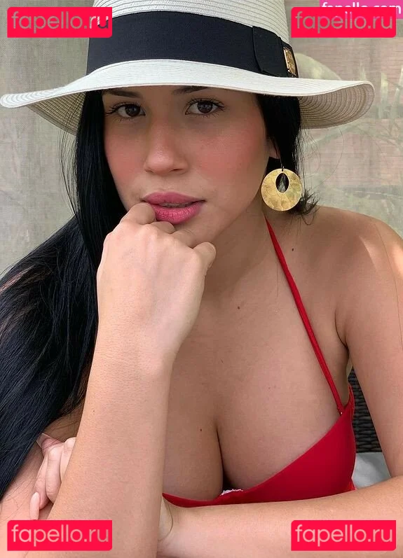 Roxana Ventura Onlyfans Photo Gallery 