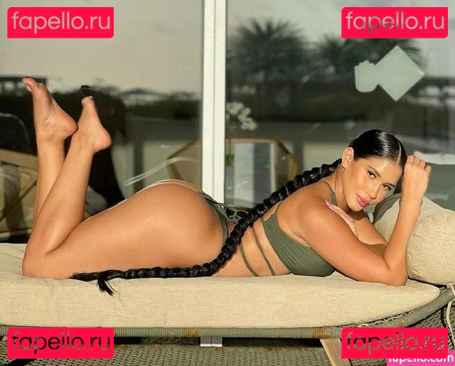 Roxana Ventura Onlyfans Photo Gallery 