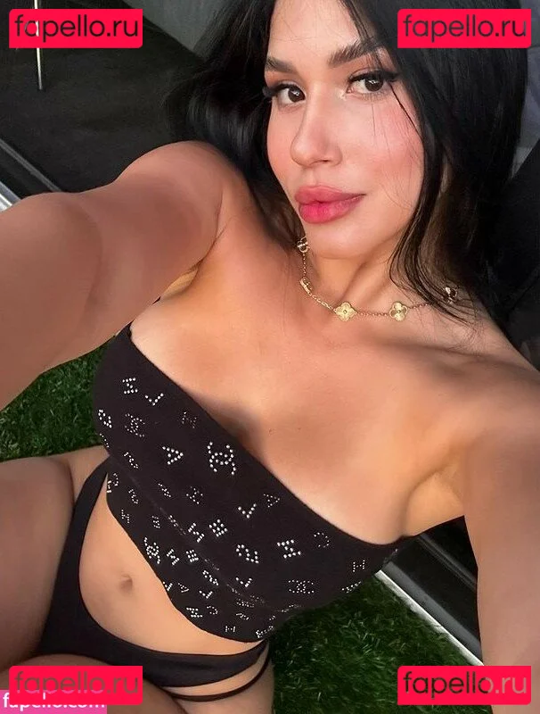 Roxana Ventura Onlyfans Photo Gallery 