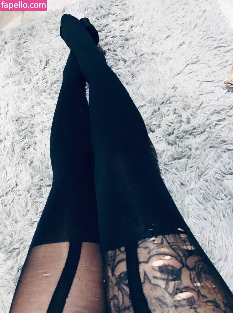 Missthi2 Onlyfans Photo Gallery 