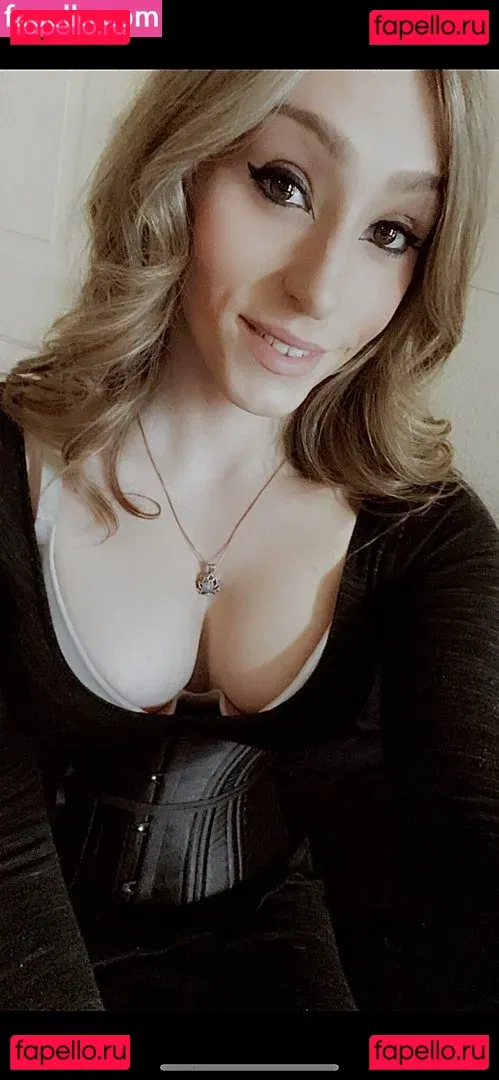 sweett_01 Onlyfans Photo Gallery 