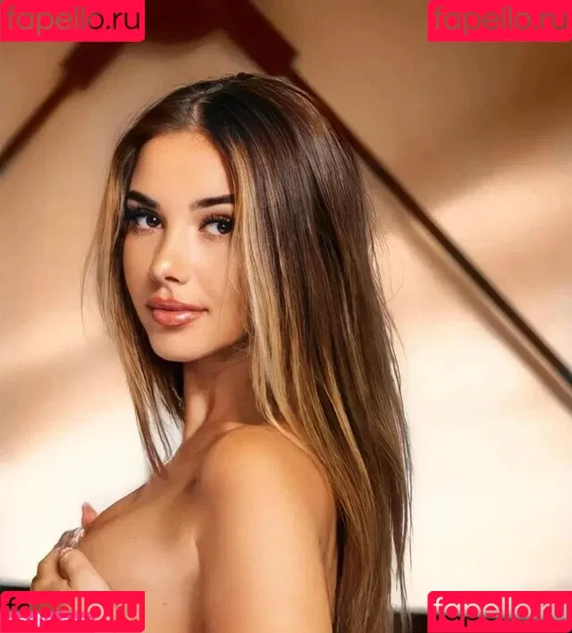 Minicuta Onlyfans Photo Gallery 