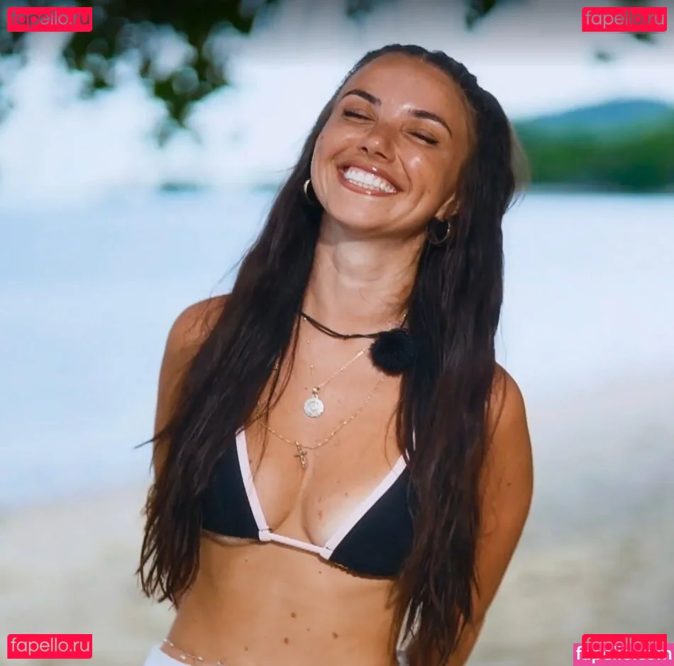 Minicuta Onlyfans Photo Gallery 