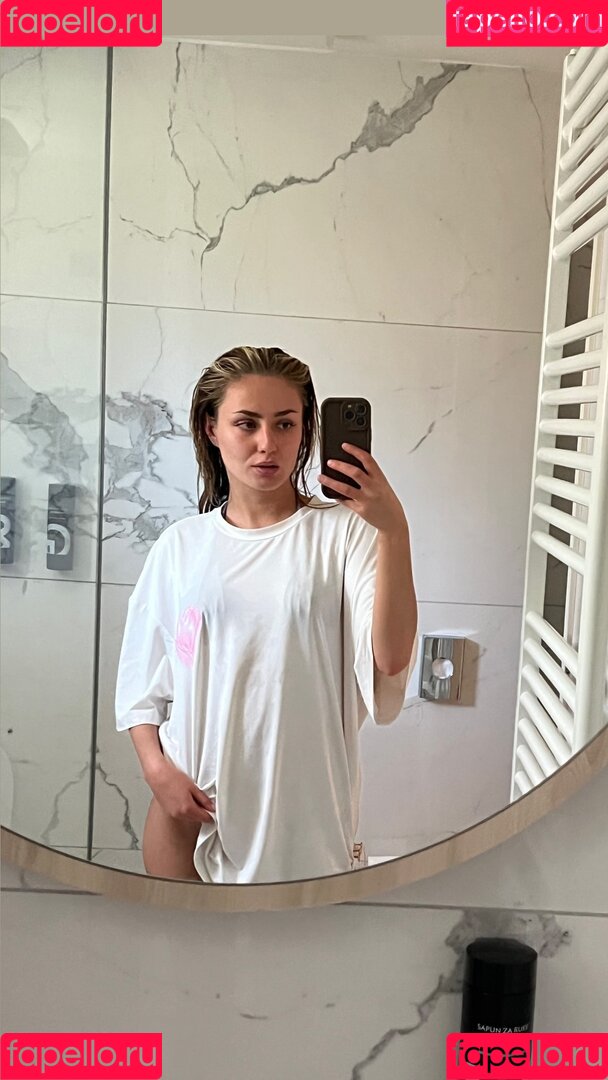 viktupus Onlyfans Photo Gallery 