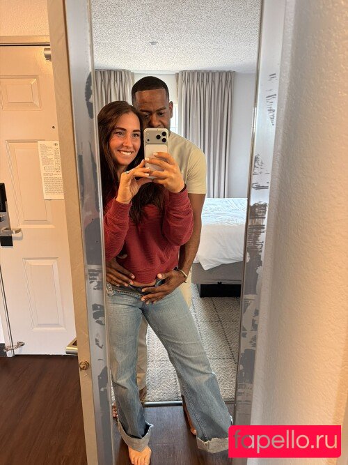 Becca Bloom Nude Onlyfans Photo 12