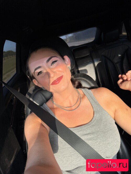 Becca Bloom Nude Onlyfans Photo 7