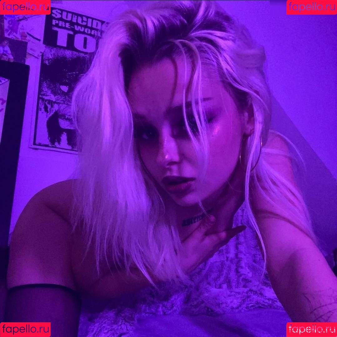 Badbihbopi Onlyfans Photo Gallery 