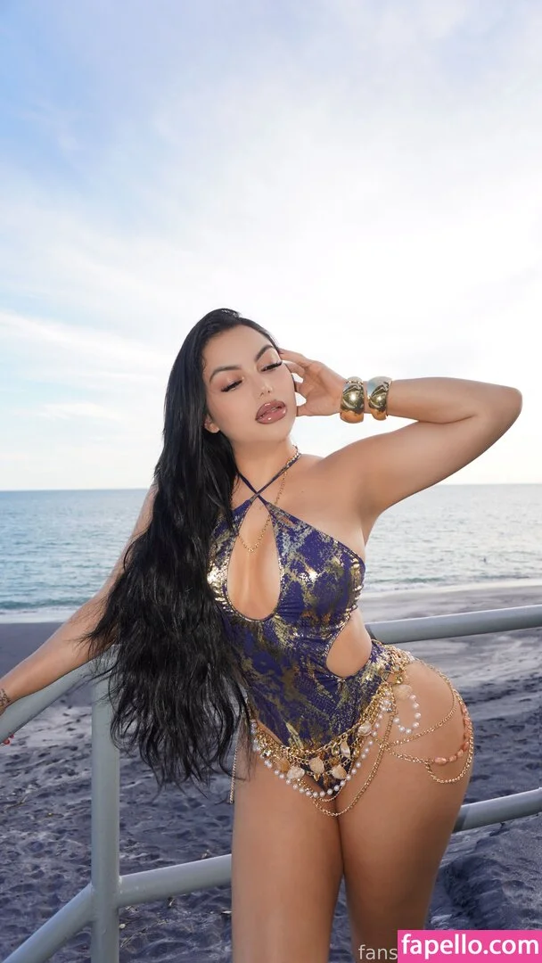 candyw Onlyfans Photo Gallery 