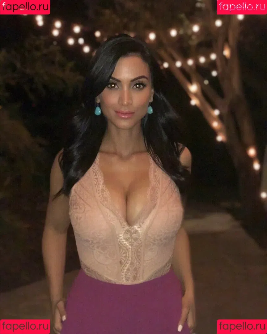 Crystal Marie Denha Onlyfans Photo Gallery 