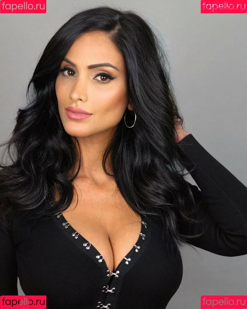 Crystal Marie Denha Onlyfans Photo Gallery 