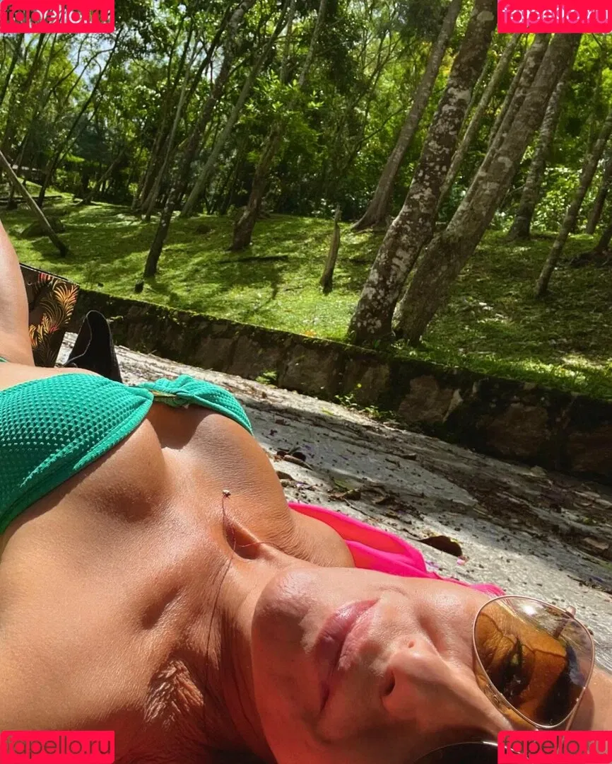 Gloria Pires Onlyfans Photo Gallery 
