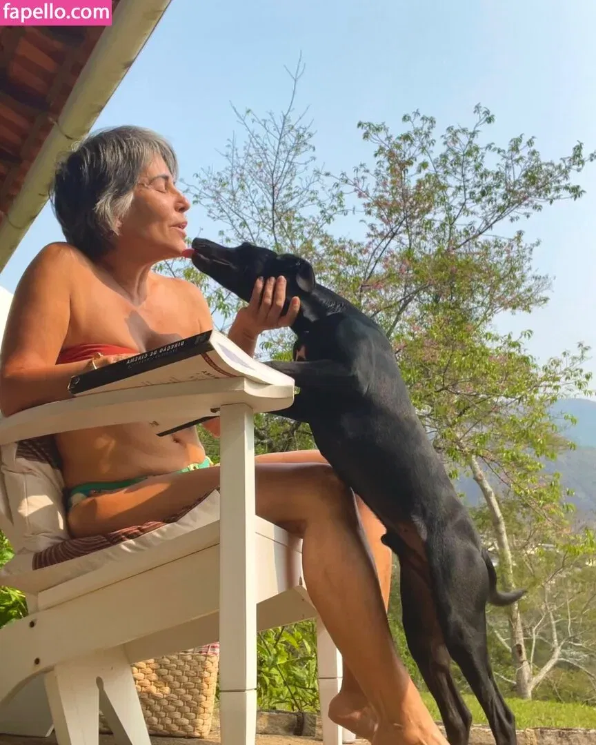 Gloria Pires Onlyfans Photo Gallery 