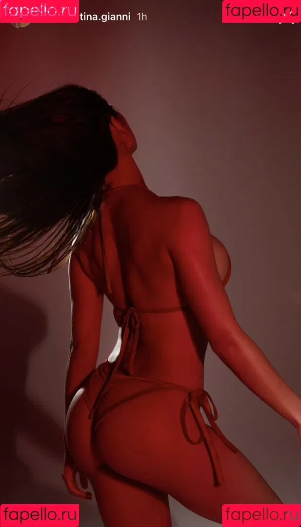 Konstantina Gianni Onlyfans Photo Gallery 