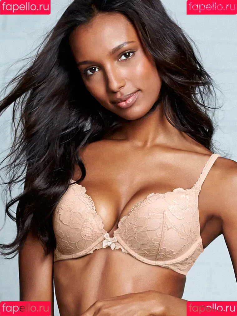 Jasmine Tookes Onlyfans Photo Gallery 