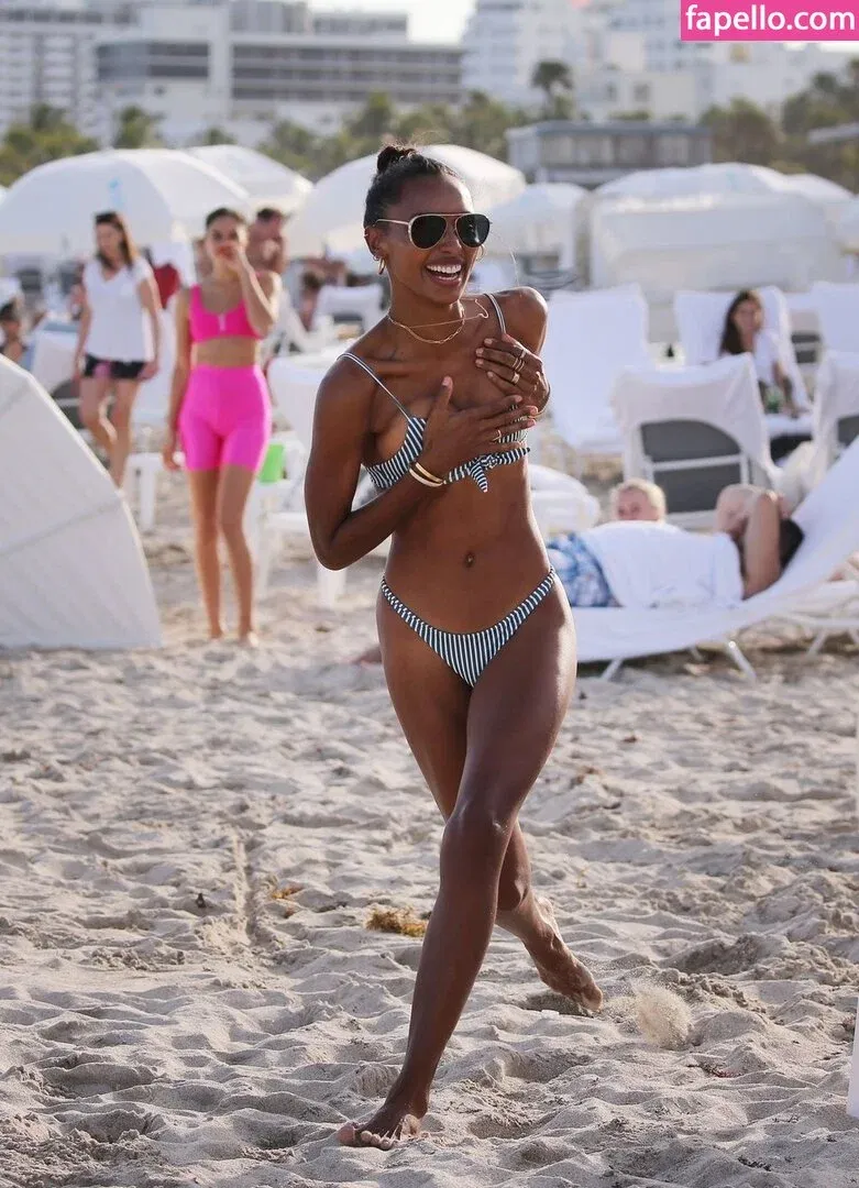 Jasmine Tookes Onlyfans Photo Gallery 