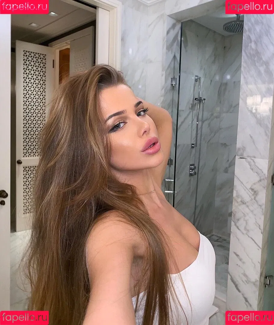 alexa_stel Onlyfans Photo Gallery 