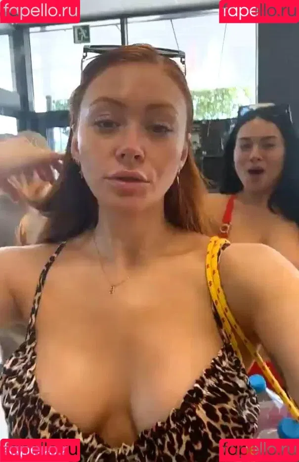 Elz The Witch Onlyfans Photo Gallery 
