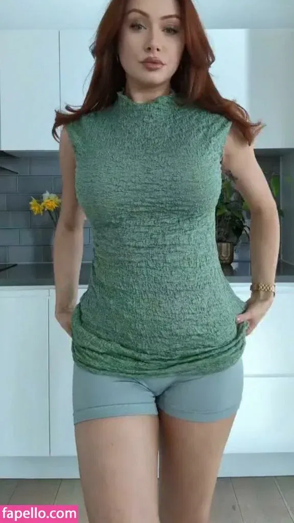 Elz The Witch Onlyfans Photo Gallery 