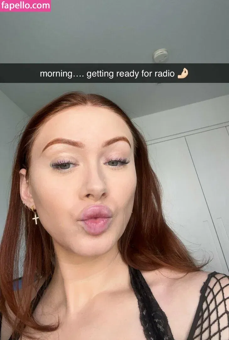 Elz The Witch Onlyfans Photo Gallery 