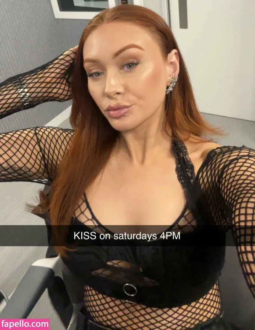 Elz The Witch Onlyfans Photo Gallery 