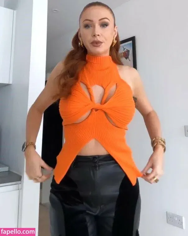 Elz The Witch Onlyfans Photo Gallery 