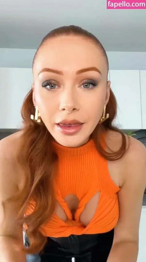 Elz The Witch Onlyfans Photo Gallery 