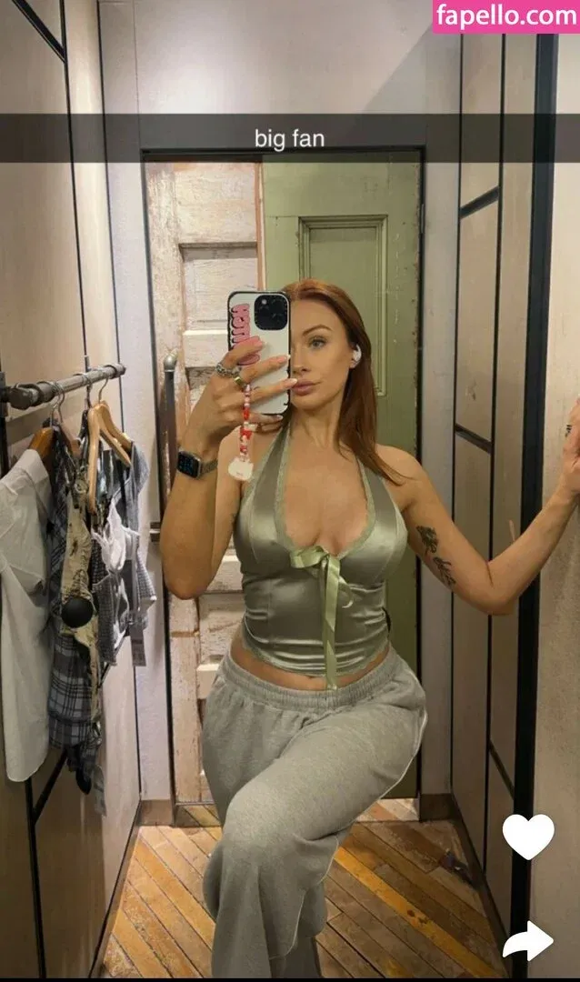 Elz The Witch Onlyfans Photo Gallery 