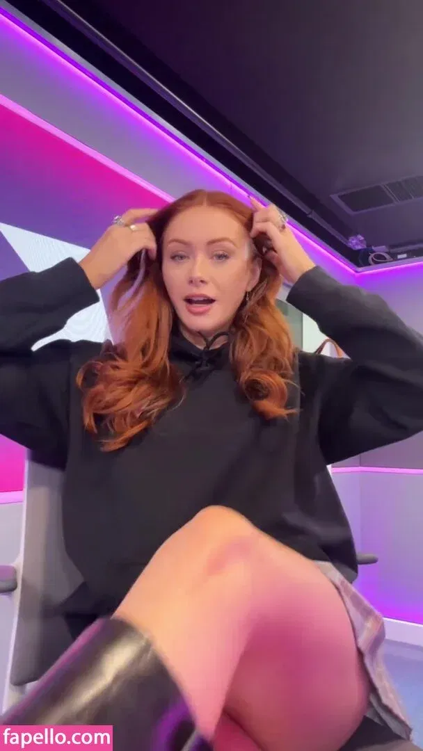 Elz The Witch Onlyfans Photo Gallery 