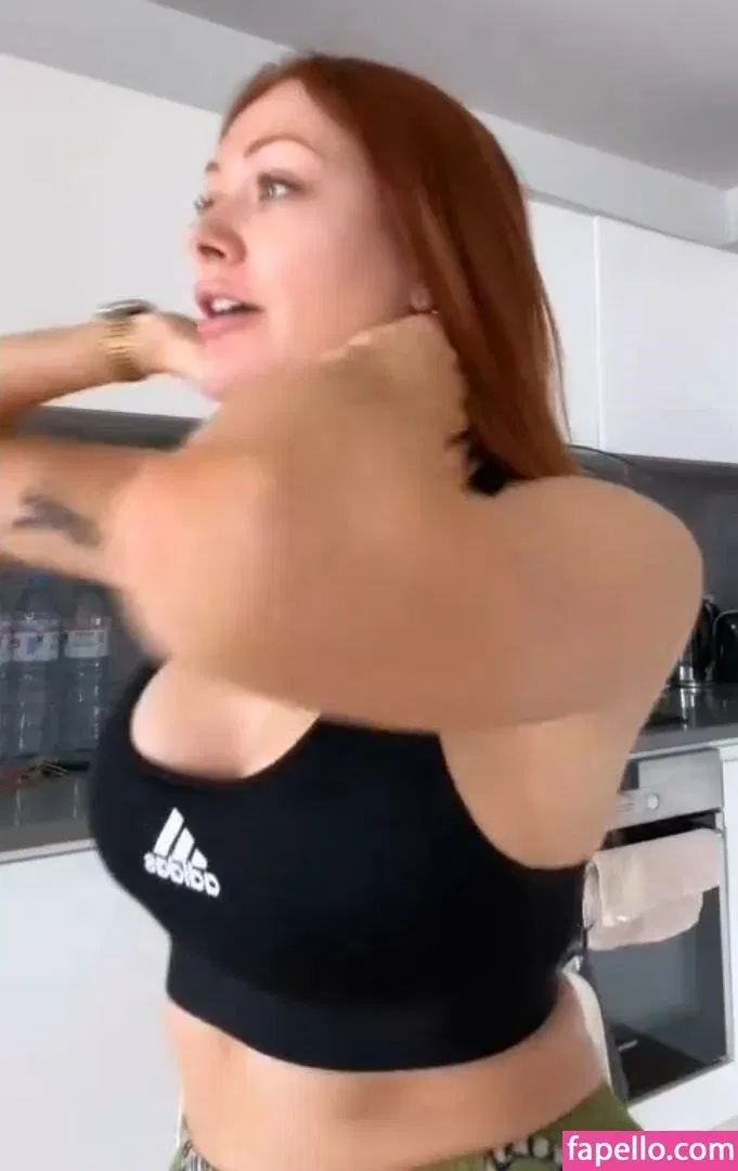 Elz The Witch Onlyfans Photo Gallery 