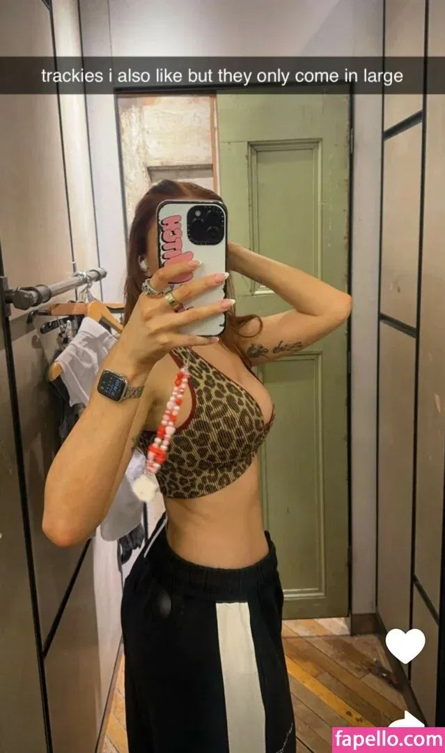 Elz The Witch Onlyfans Photo Gallery 