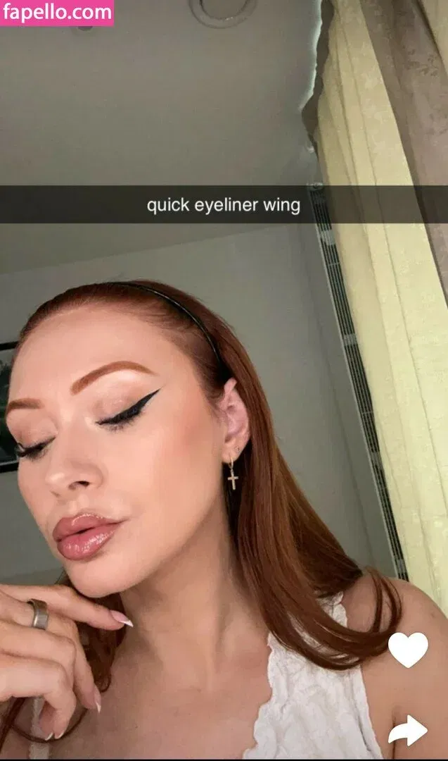 Elz The Witch Onlyfans Photo Gallery 