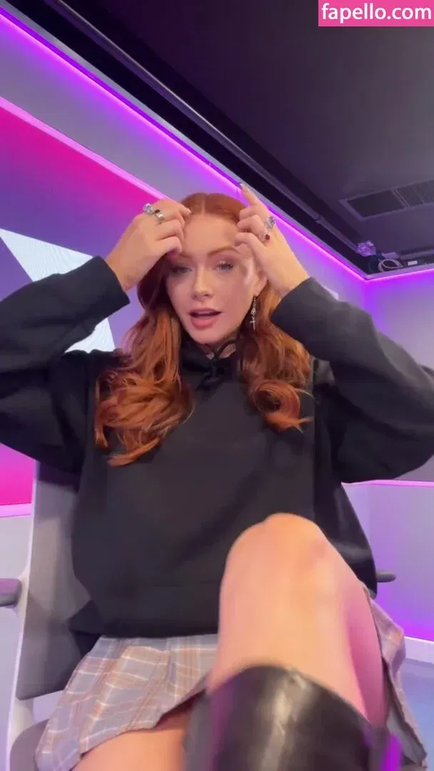 Elz The Witch Onlyfans Photo Gallery 