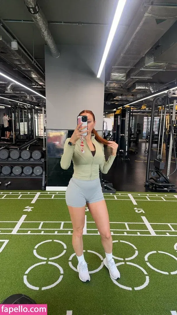 Elz The Witch Onlyfans Photo Gallery 