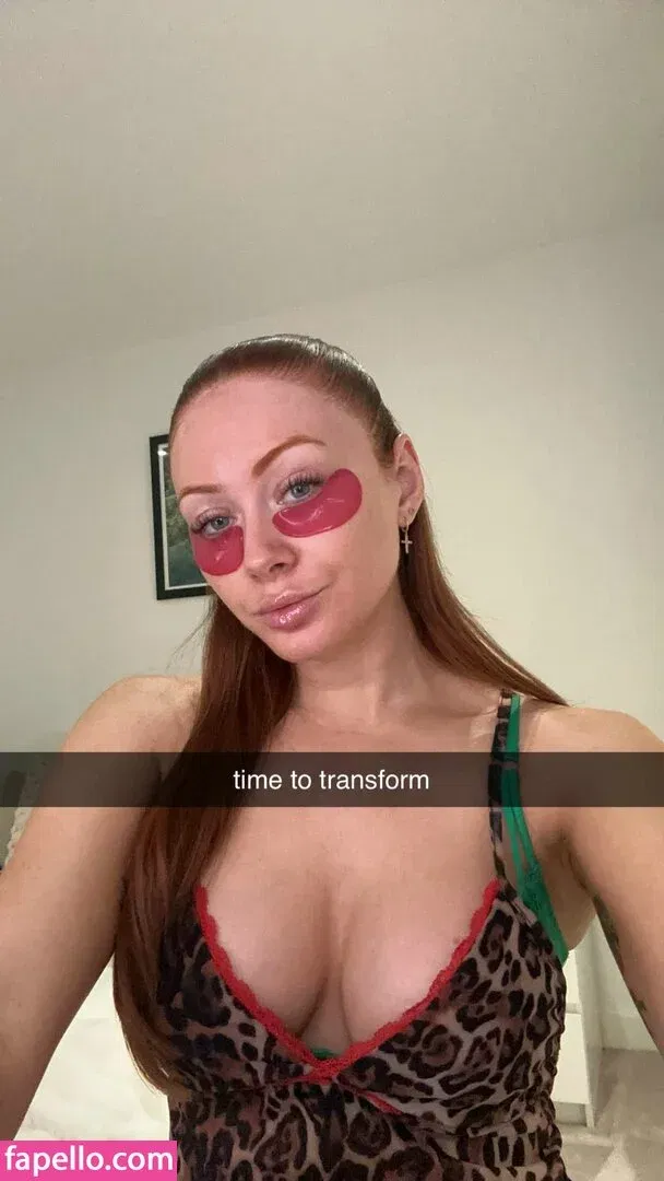 Elz The Witch Onlyfans Photo Gallery 