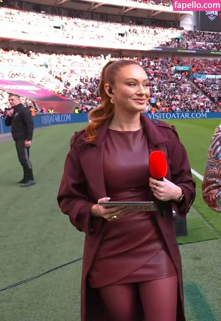 Elz The Witch Onlyfans Photo Gallery 