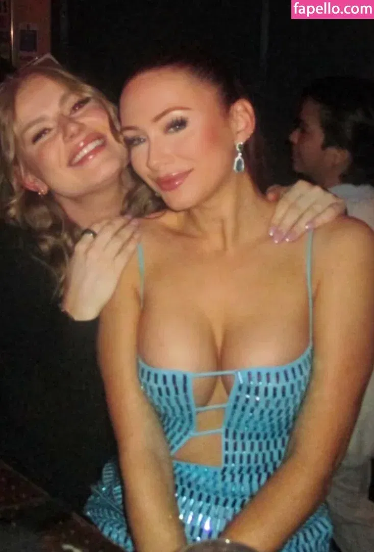 Elz The Witch Onlyfans Photo Gallery 