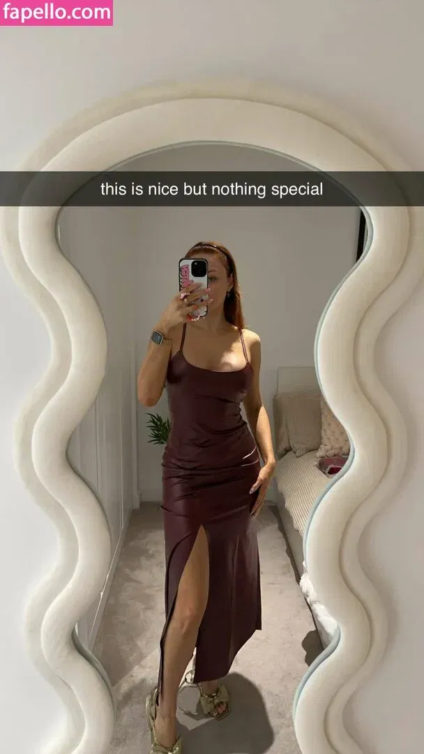 Elz The Witch Onlyfans Photo Gallery 