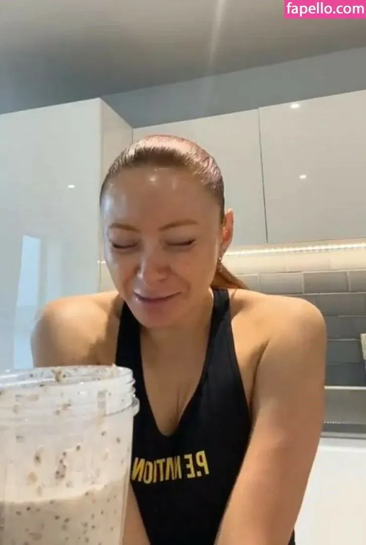 Elz The Witch Onlyfans Photo Gallery 