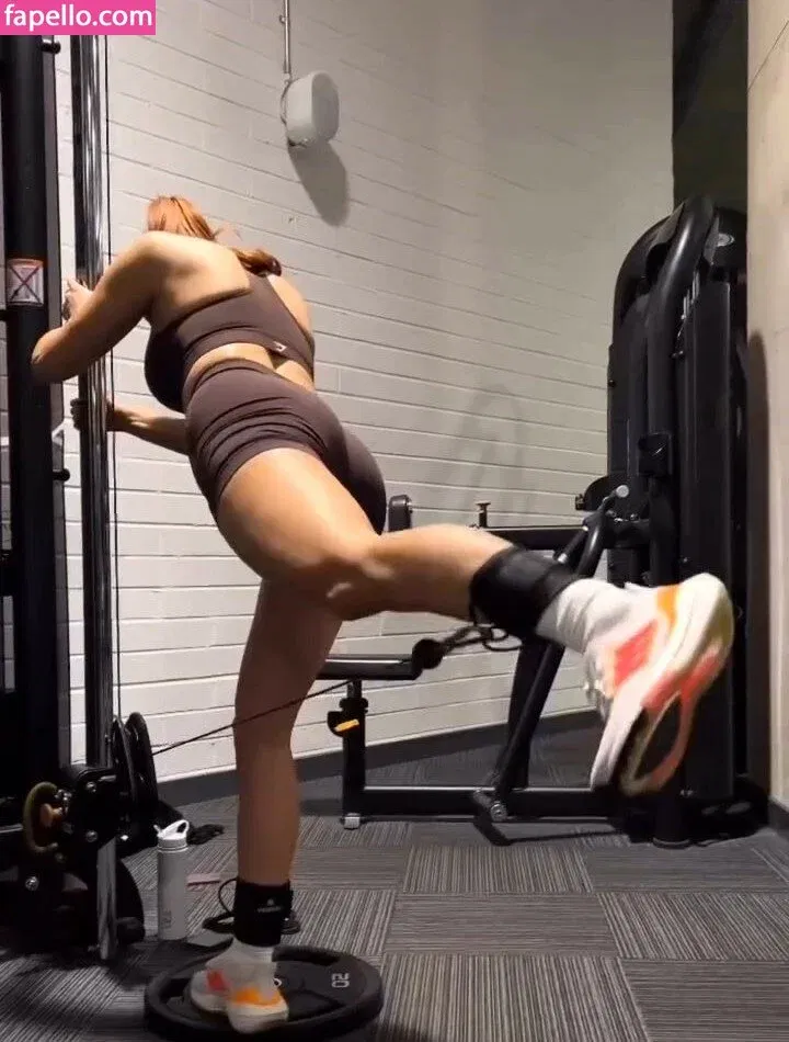 Elz The Witch Onlyfans Photo Gallery 