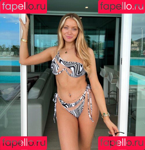 Elz The Witch Onlyfans Photo Gallery 