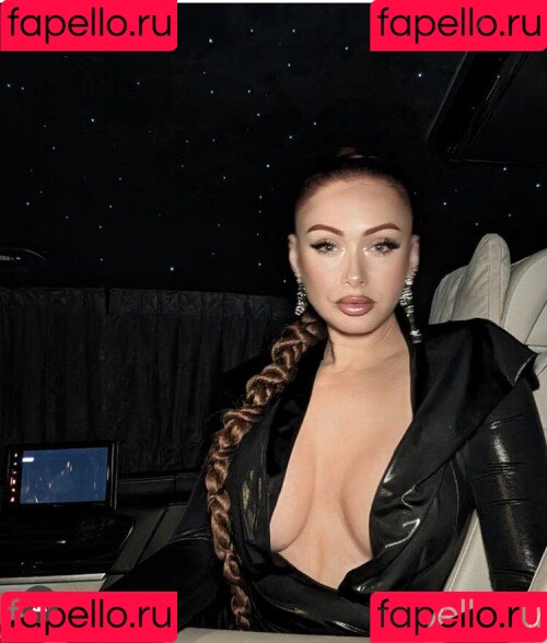 Elz The Witch Onlyfans Photo Gallery 