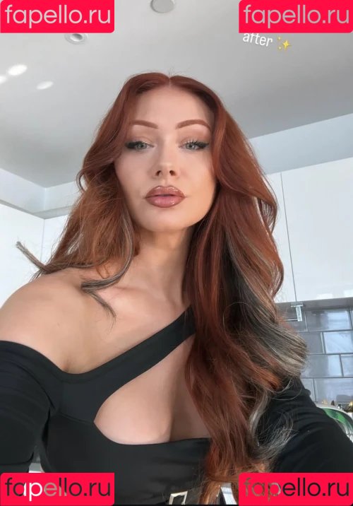 Elz The Witch Onlyfans Photo Gallery 