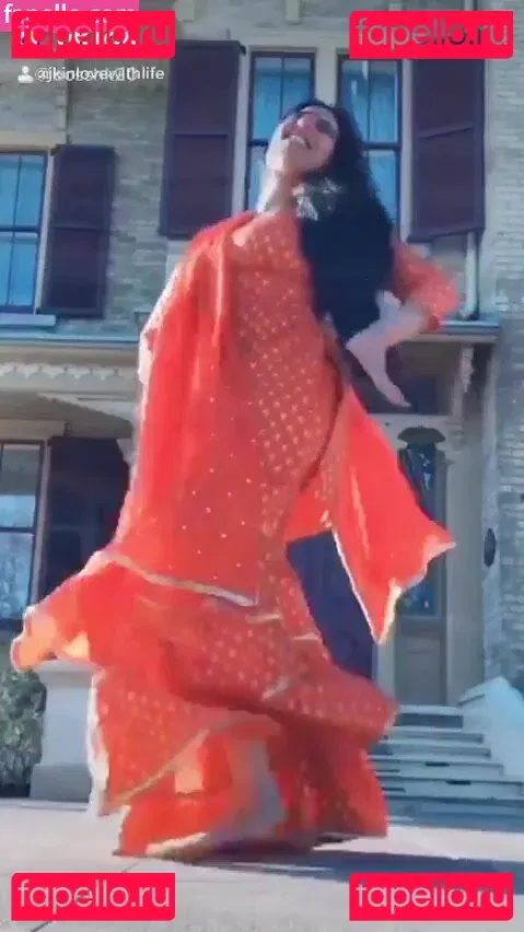 Taazveerr Onlyfans Photo Gallery 